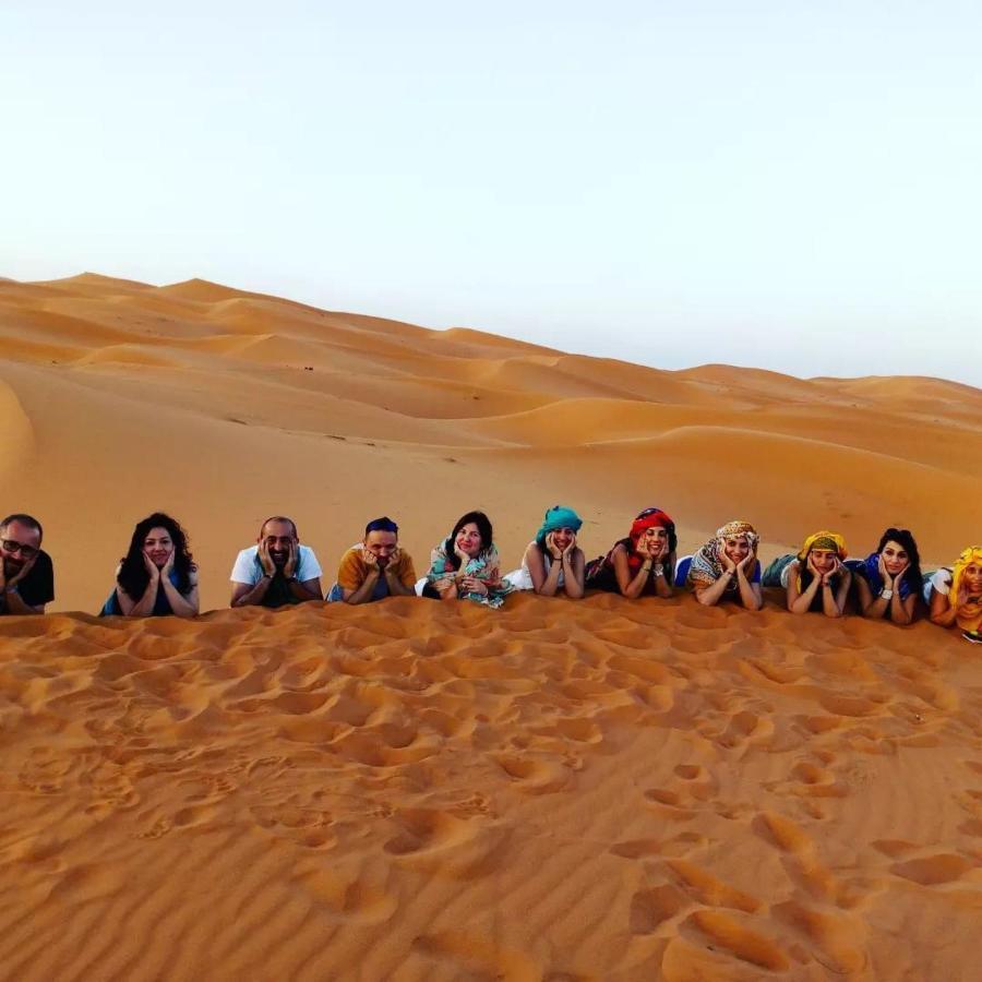 Desert Lover'S Luxury Camp Мерзуга Экстерьер фото